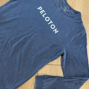 Peloton Spellout Longsleeve Logo Shirt Unisex Sz M Cotton Cycle Bike Fitness